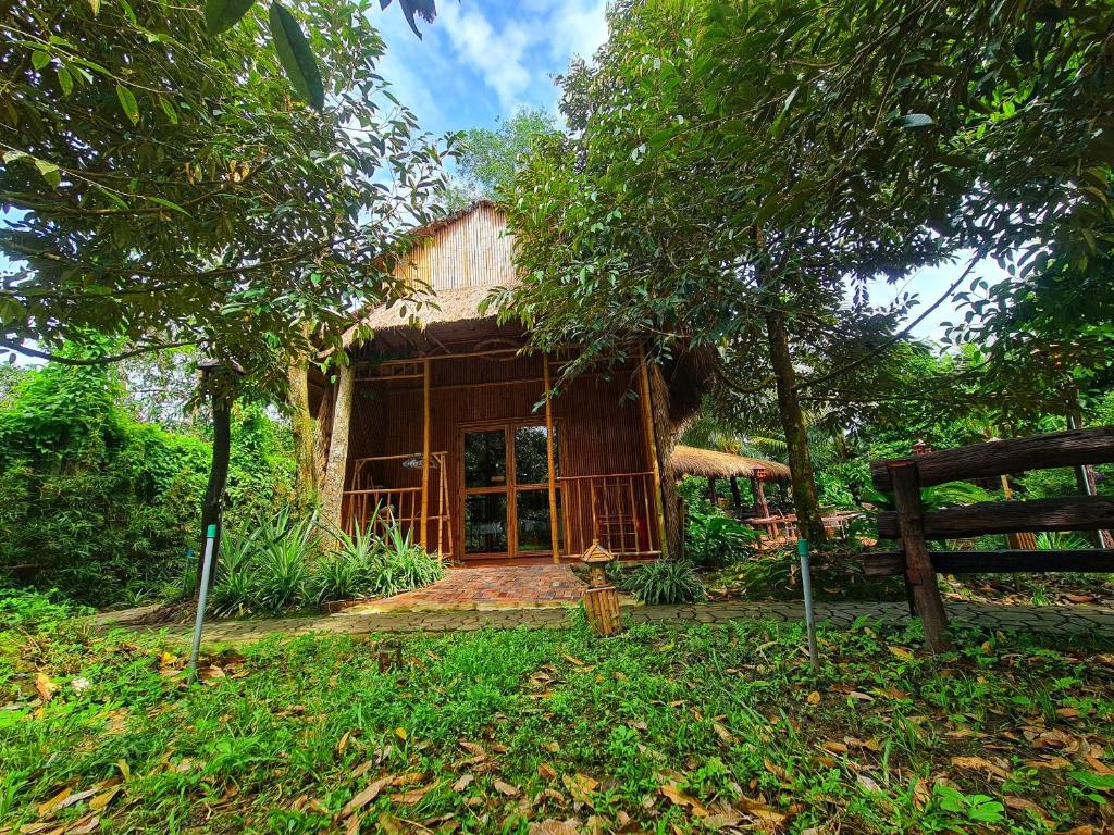 Deluxe Bungalow