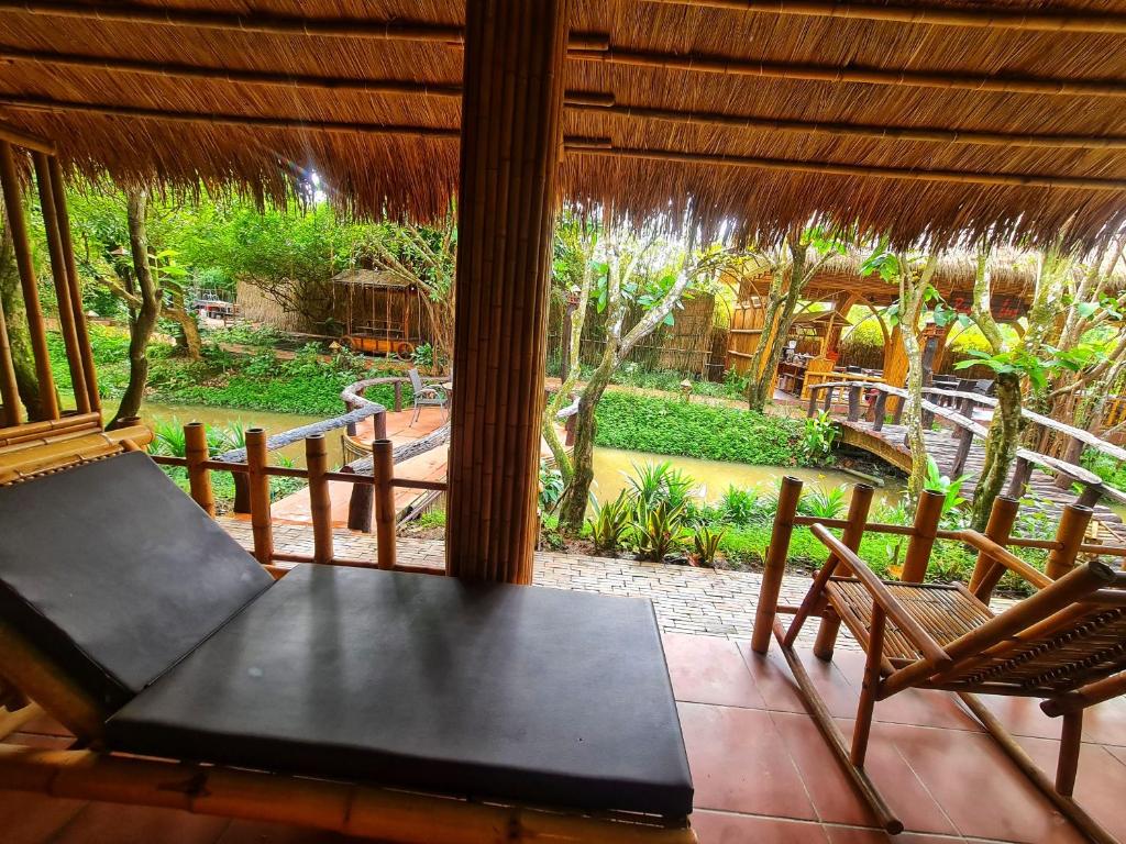 Superior Twin Room with Garden View